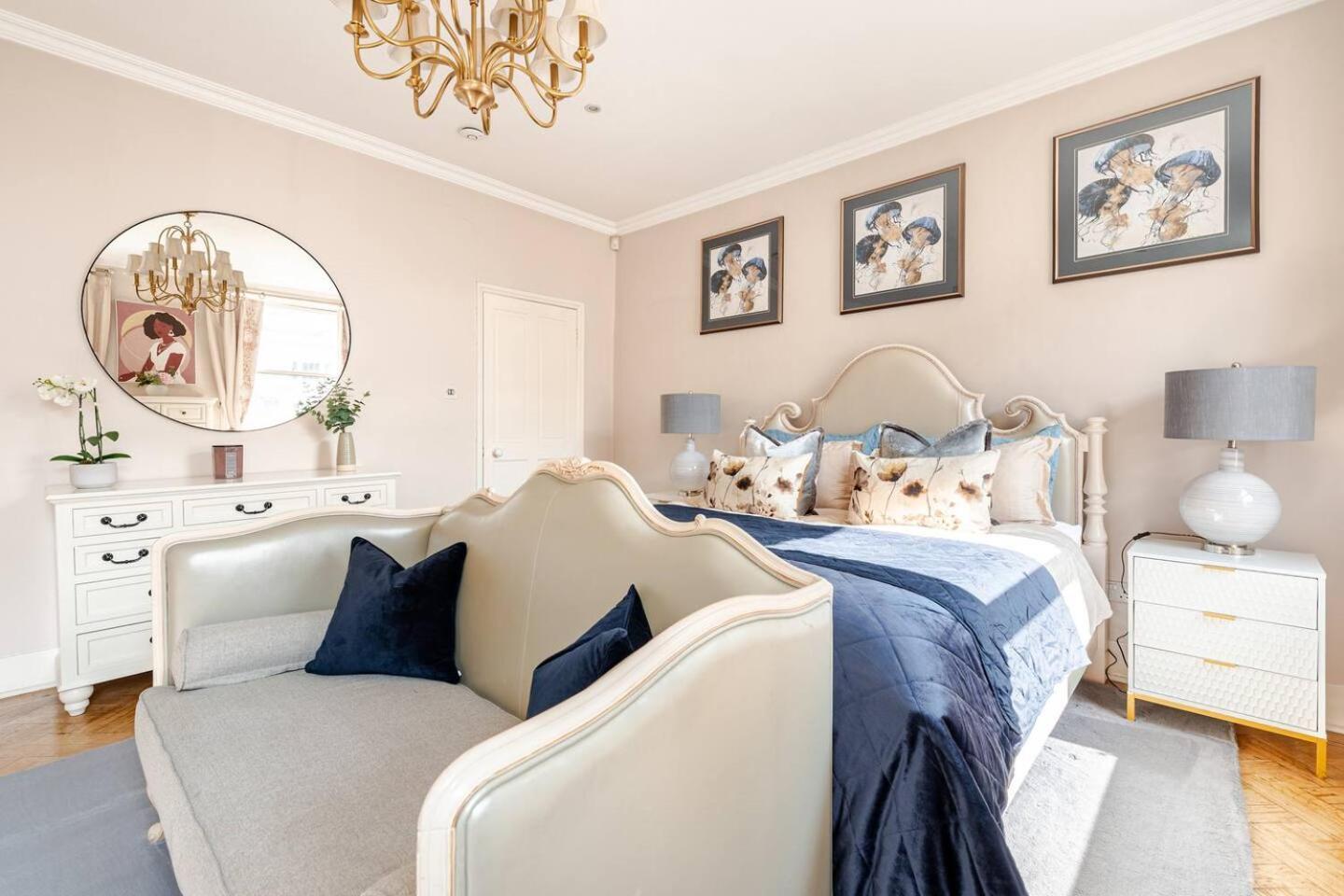 Apartamento 6 Bed Royal Buckingham Palace Mansion *