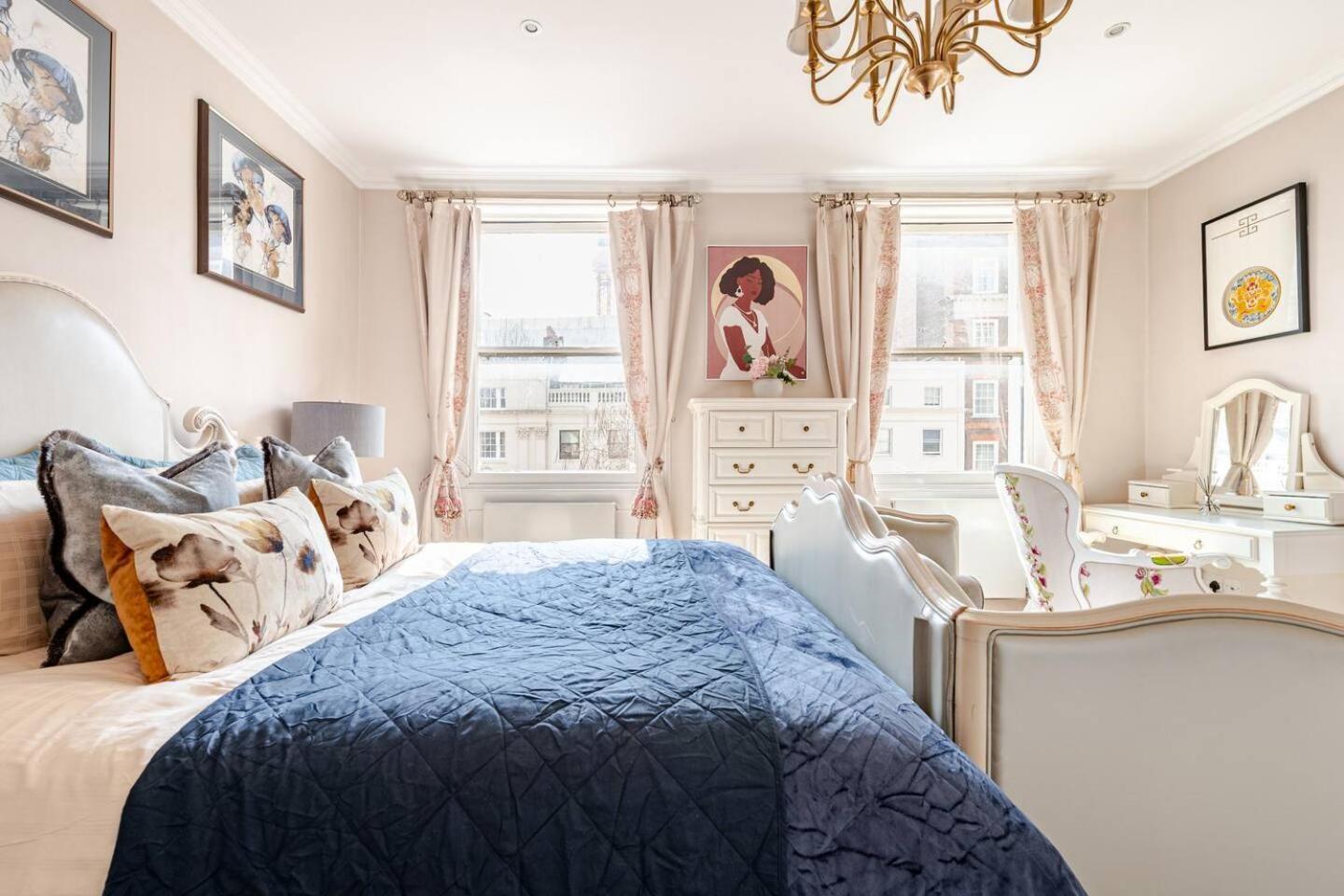 6 Bed Royal Buckingham Palace Mansion Apartamento