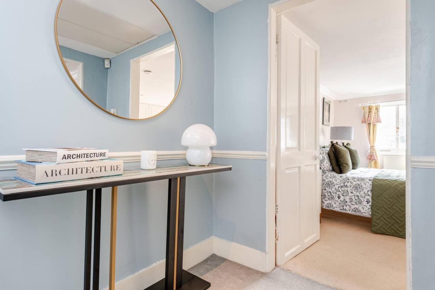 6 Bed Royal Buckingham Palace Mansion Apartamento